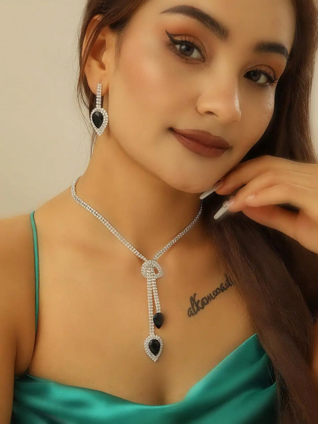 Shining Diva Fashion Latest Stylish Fancy Sparkling Crystal Diamond Necklace Jewellery Set for Women ALORAJEWELS